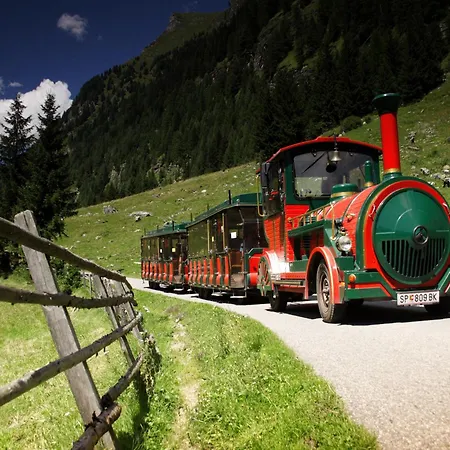 In Katschberg Nahe Skipisten * 雷恩贝格